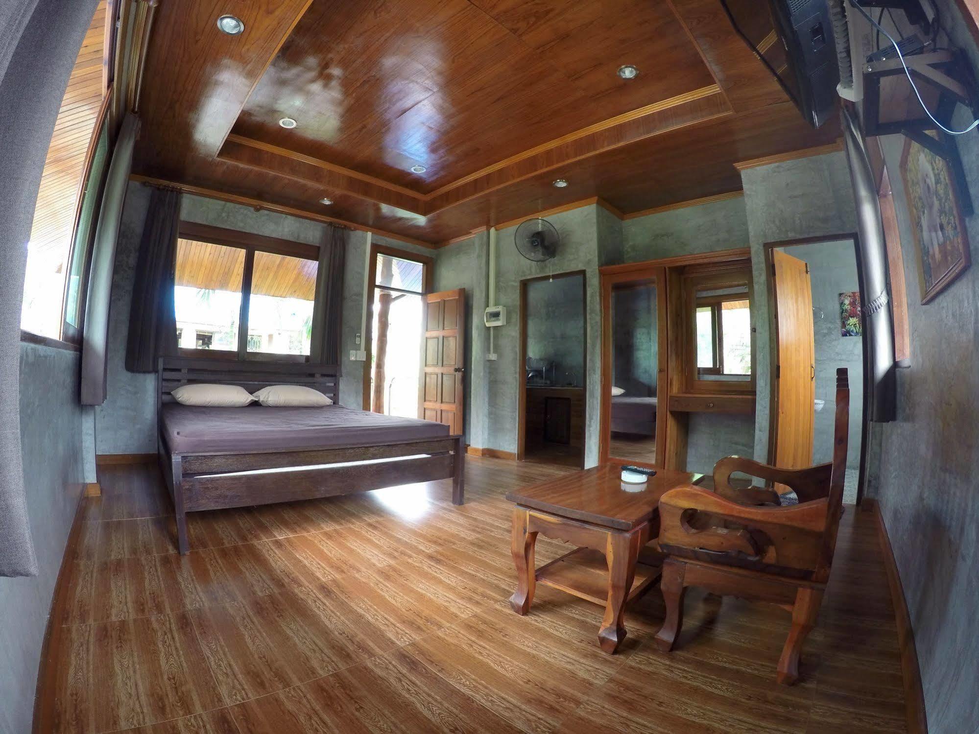 Bor Hin Resort Baan Tai Extérieur photo